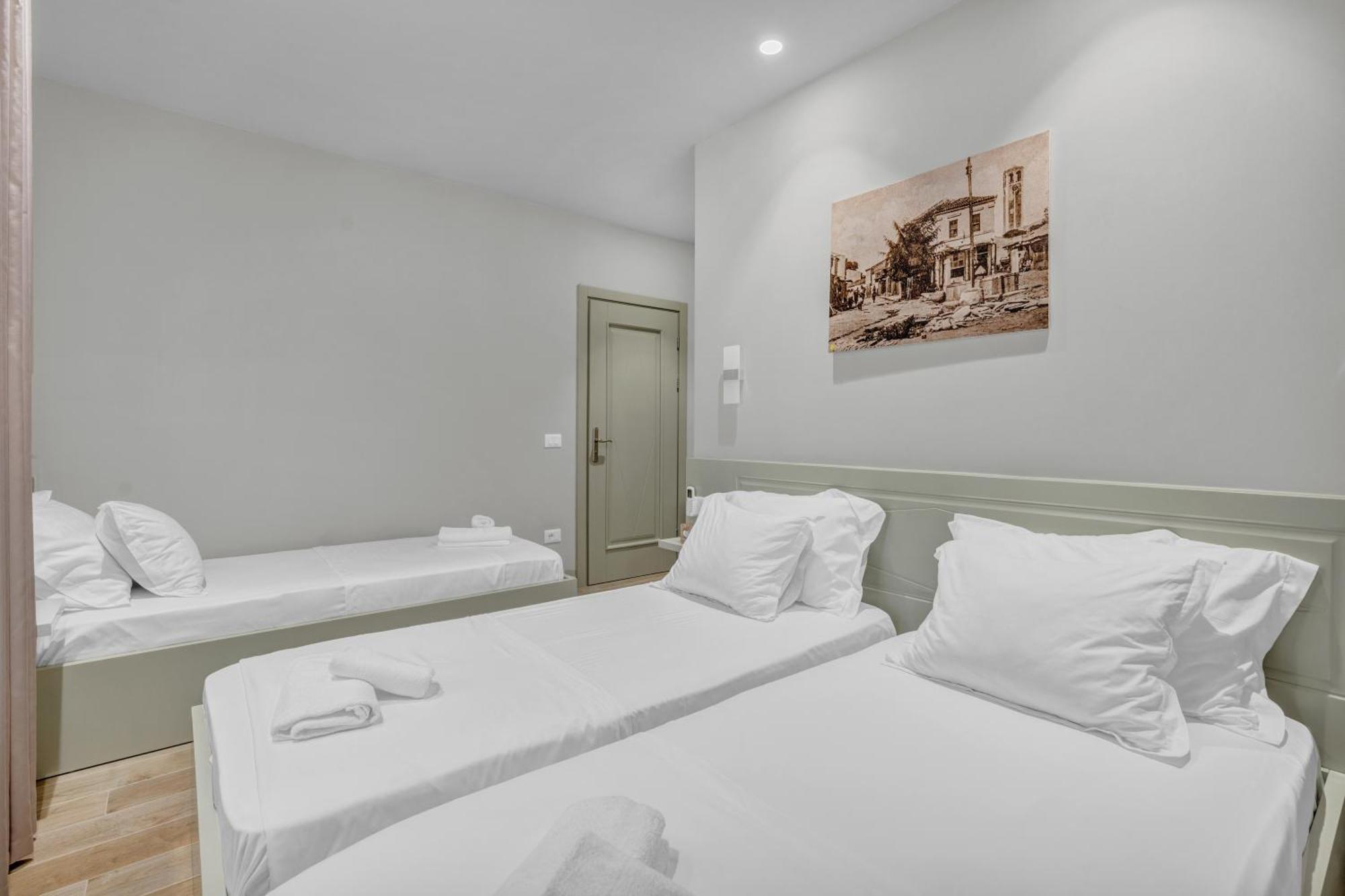 Villa Zoi A Stay To Remember I Located Inside The Castle Of Elbasan, On A Historic Roman Road Via Egnatia I Homemade Breakfast Эльбасан Экстерьер фото