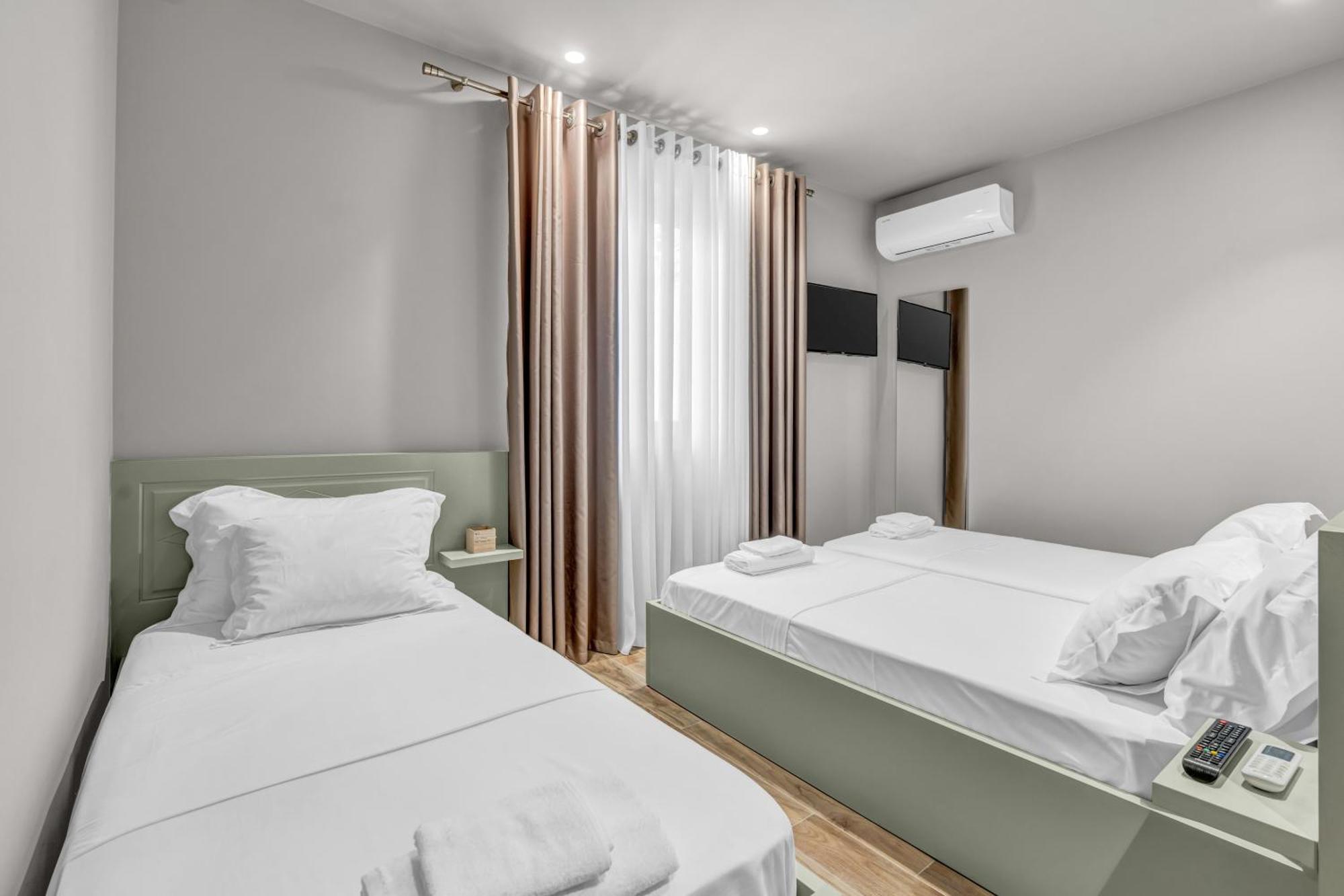 Villa Zoi A Stay To Remember I Located Inside The Castle Of Elbasan, On A Historic Roman Road Via Egnatia I Homemade Breakfast Эльбасан Экстерьер фото