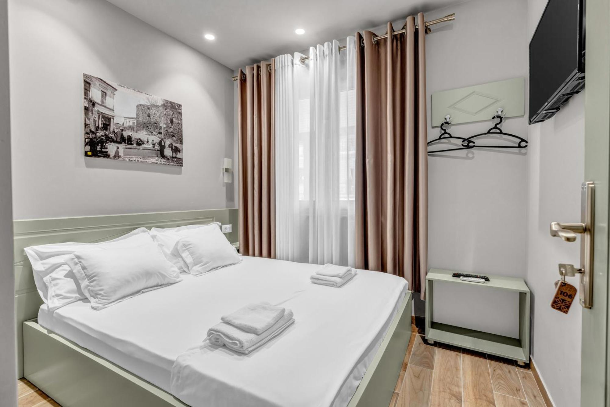 Villa Zoi A Stay To Remember I Located Inside The Castle Of Elbasan, On A Historic Roman Road Via Egnatia I Homemade Breakfast Эльбасан Экстерьер фото